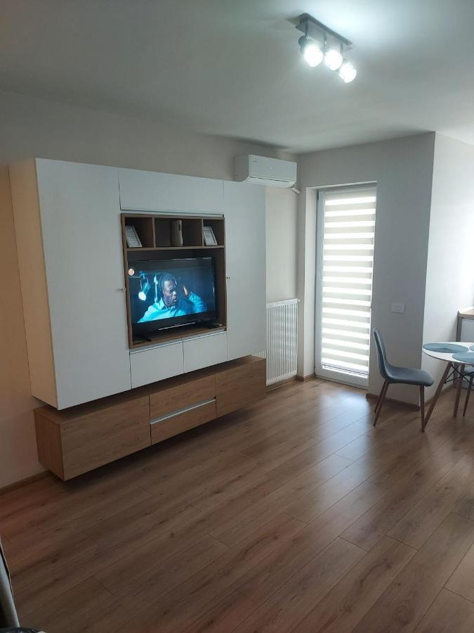 Glamour Studio Oradea Extérieur photo